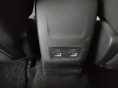 Peugeot 2008 BlueHDi 110 S&S Allure Pack (19)