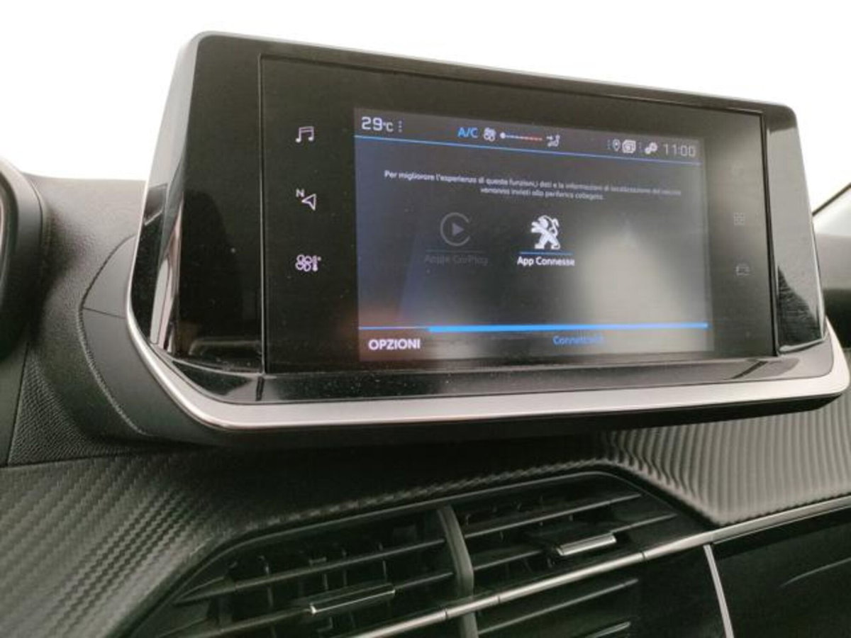 Peugeot 208 1.2 puretech Active s&s 75cv (14)