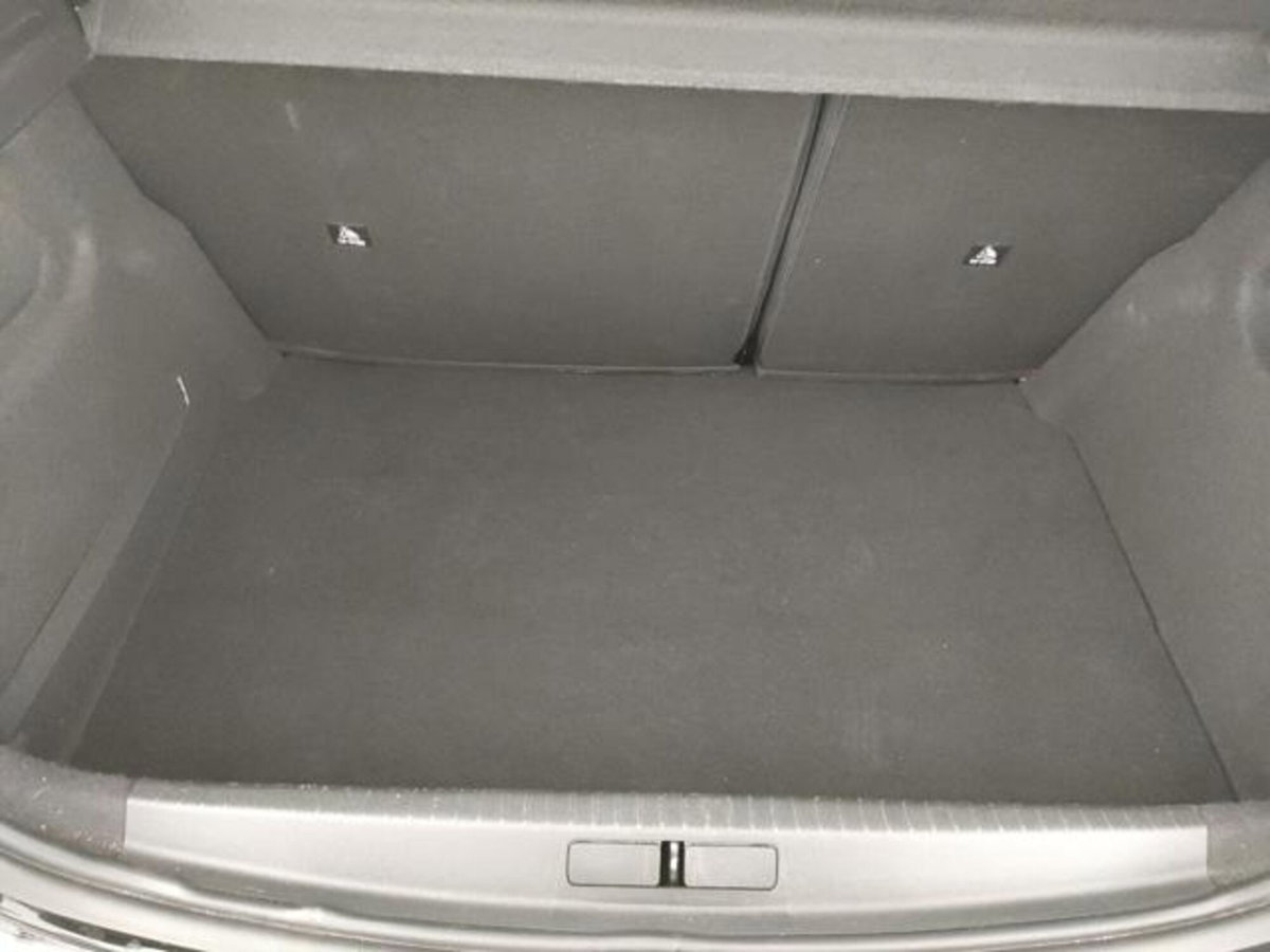 Peugeot 208 1.2 puretech Active s&s 75cv (19)