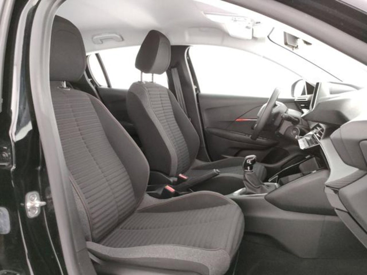 Peugeot 208 1.2 puretech Active s&s 75cv (7)