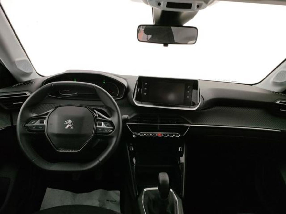 Peugeot 208 1.2 puretech Active s&s 75cv (8)