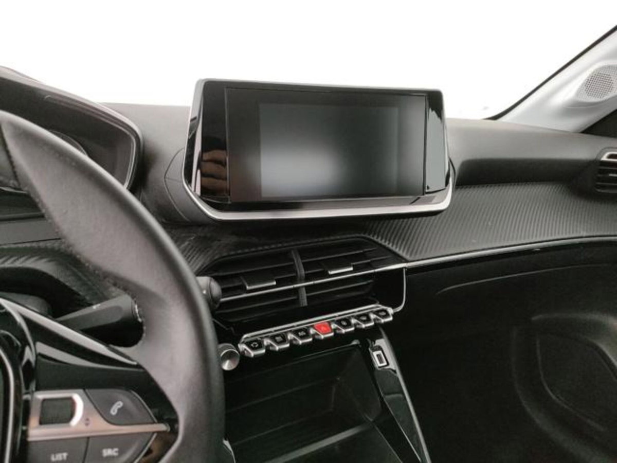 Peugeot 208 1.2 puretech Active s&s 75cv (10)