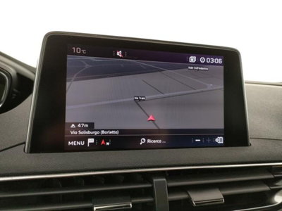 Peugeot 3008 BlueHDi 130 S&S EAT8 GT Line (11)