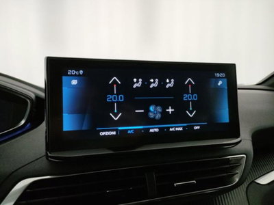 Peugeot 3008 BlueHDi 130 S&S EAT8 Allure Pack (18)