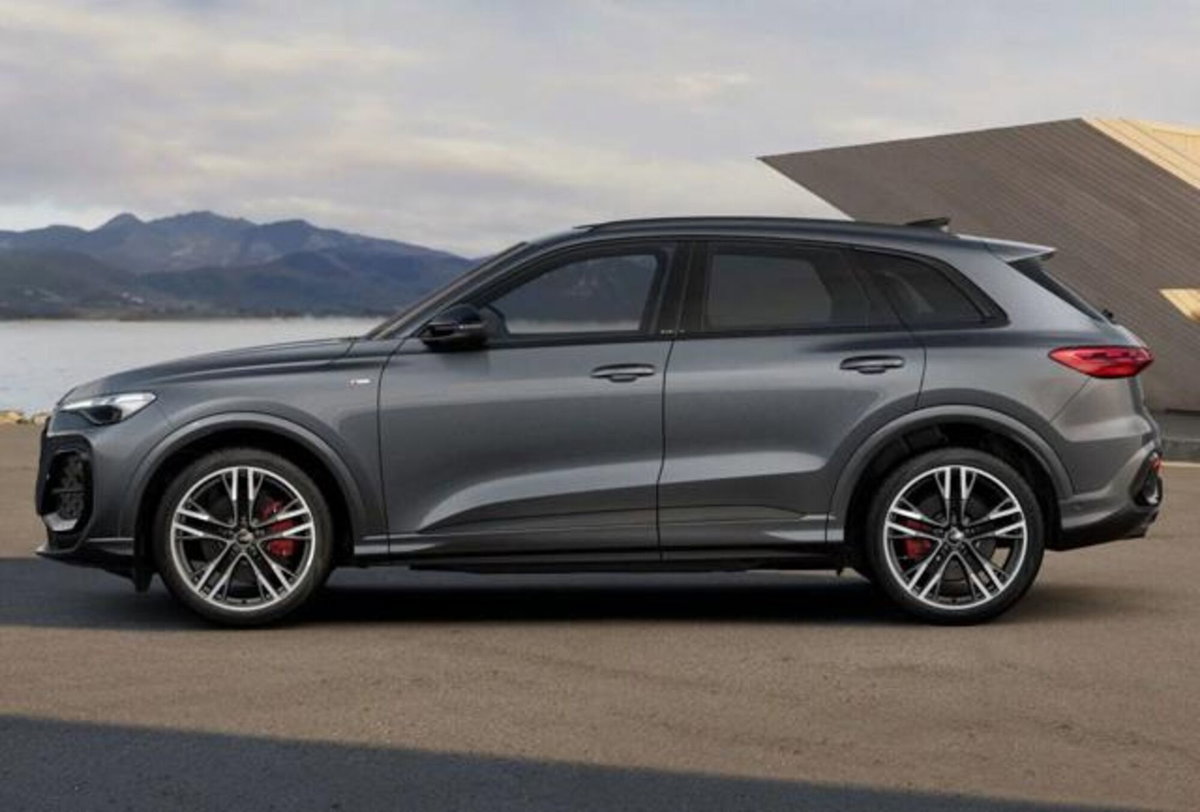 Audi Q5 3.0 tdi mhev+ S line edition quattro 299cv s-tronic (2)