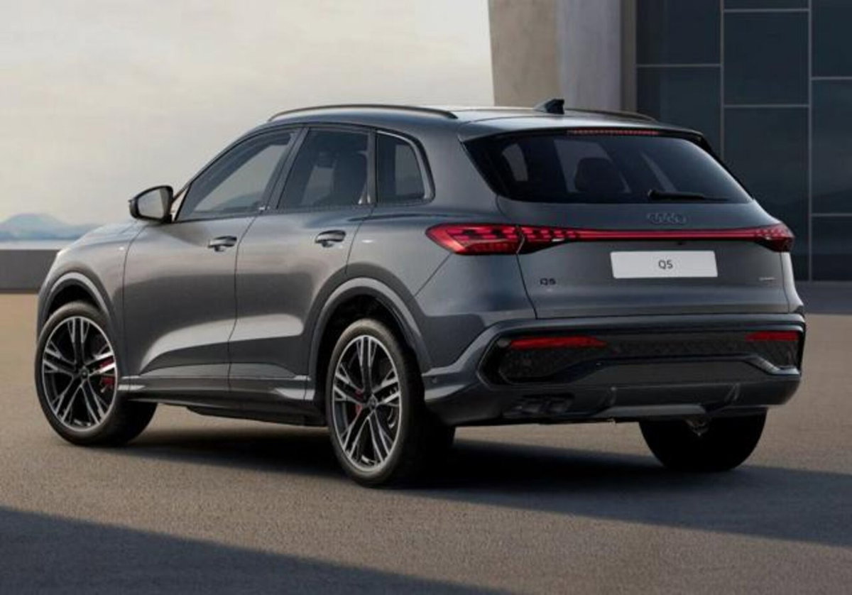 Audi Q5 3.0 tdi mhev+ S line edition quattro 299cv s-tronic (3)