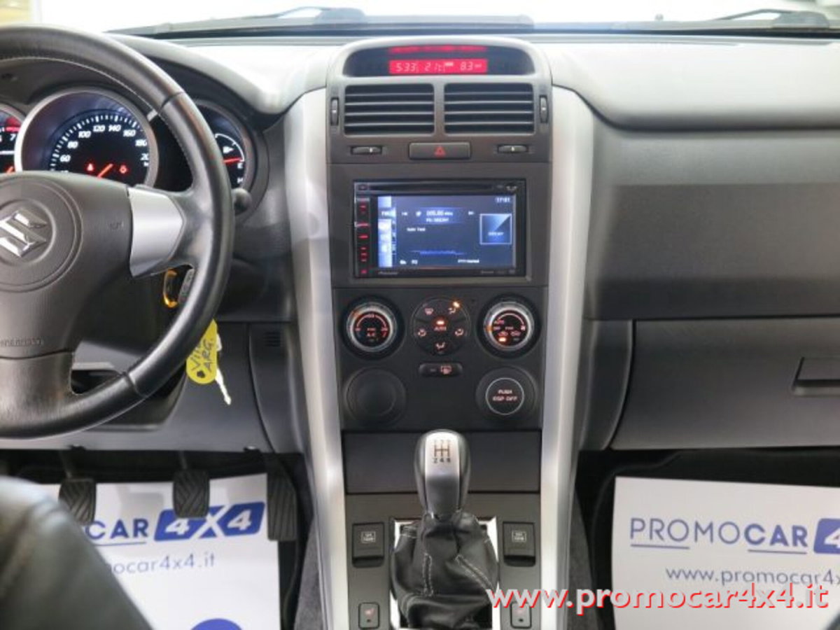Suzuki Grand Vitara 1.6 16V 3 porte (13)