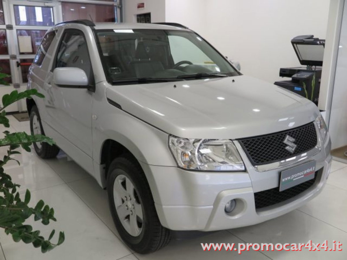 Suzuki Grand Vitara 1.6 16V 3 porte (3)