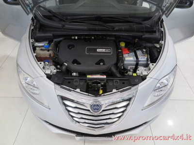 Lancia Ypsilon 0.9 TwinAir 85 CV 5 porte S&S DFN Gold (15)
