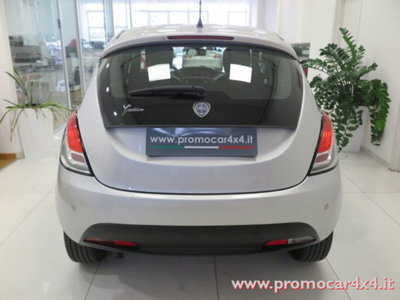 Lancia Ypsilon 0.9 TwinAir 85 CV 5 porte S&S DFN Gold (5)