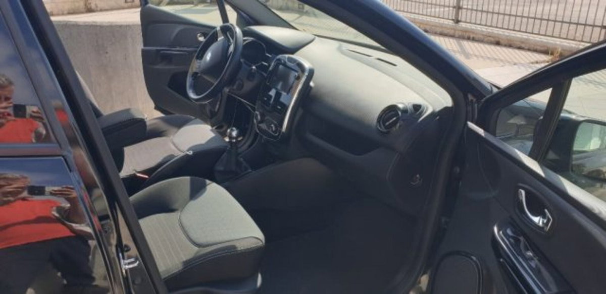 Renault Clio 1.5 dCi 8V 90CV Start&Stop 5 porte Energy (11)