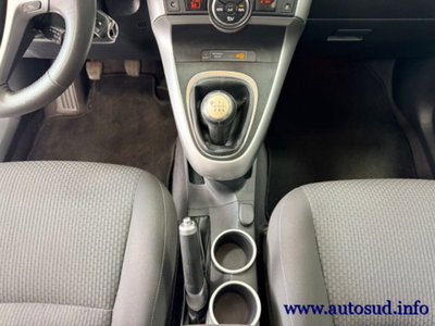 Toyota Verso 2.0 D Active 7 posti (16)
