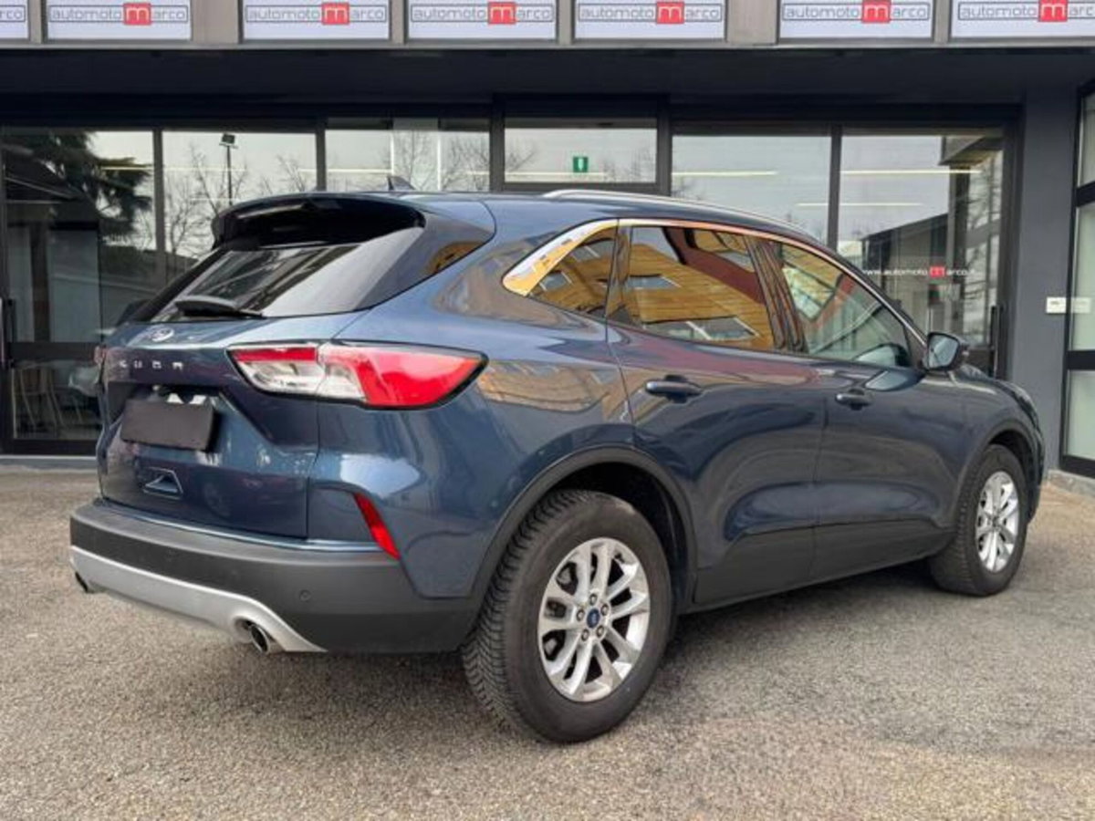 Ford Kuga 1.5 TDCI 120 CV S&S 2WD Titanium Business (4)