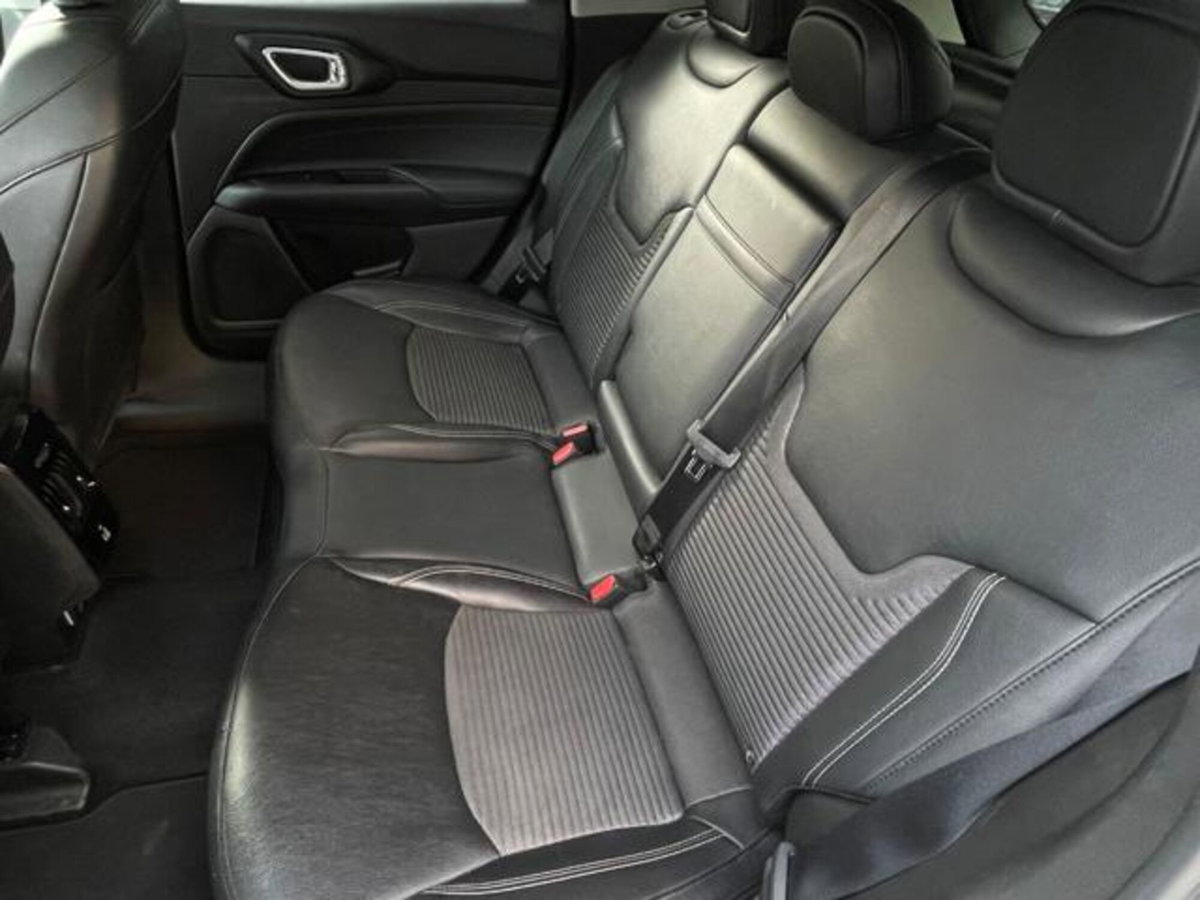 Jeep Compass 1.6 mjt Limited 2wd 130cv (17)