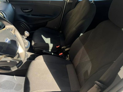 Lancia Ypsilon 1.0 FireFly 5 porte S&S Hybrid Gold Plus (12)