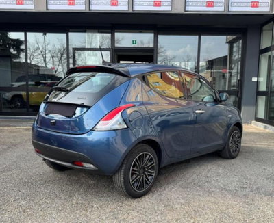 Lancia Ypsilon 1.0 FireFly 5 porte S&S Hybrid Ecochic Silver (4)