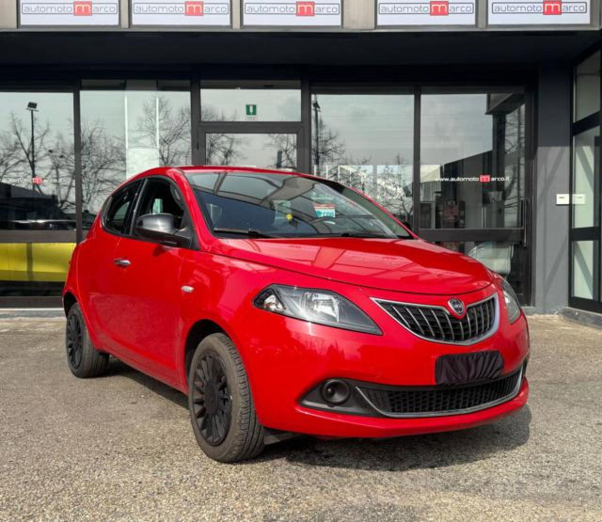 Lancia Ypsilon 1.0 FireFly 5 porte S&S Hybrid Silver Plus