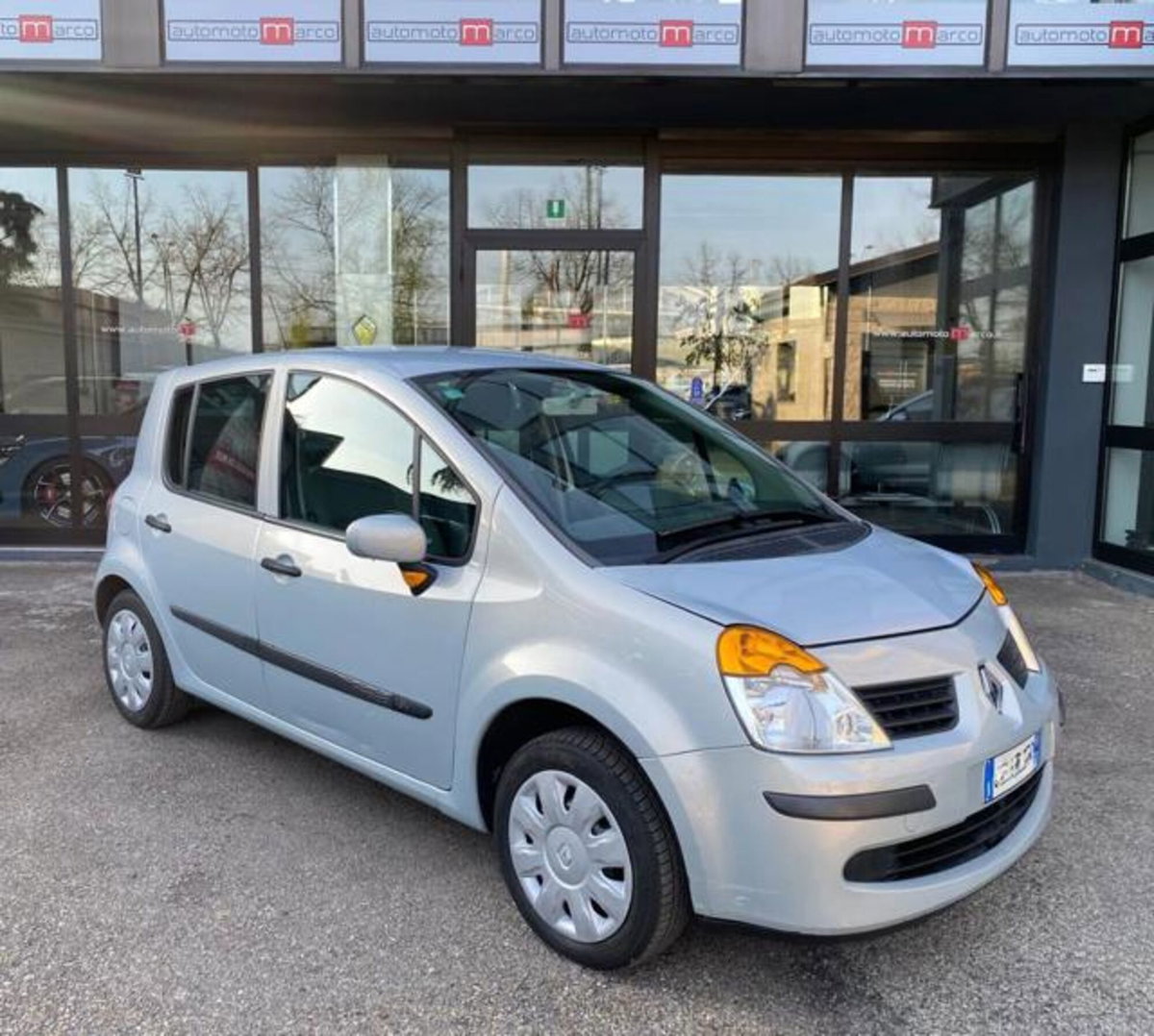 Renault Modus 1.2 16V Saint Tropez