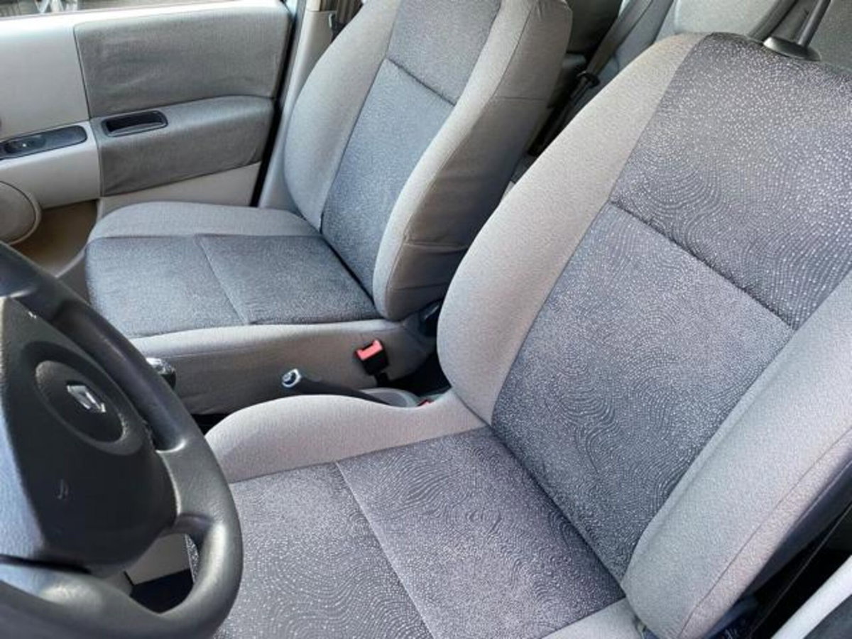 Renault Modus 1.2 16V Saint Tropez (10)