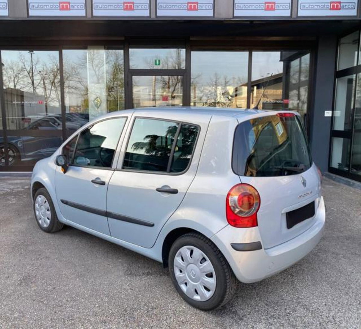 Renault Modus 1.2 16V Saint Tropez (6)