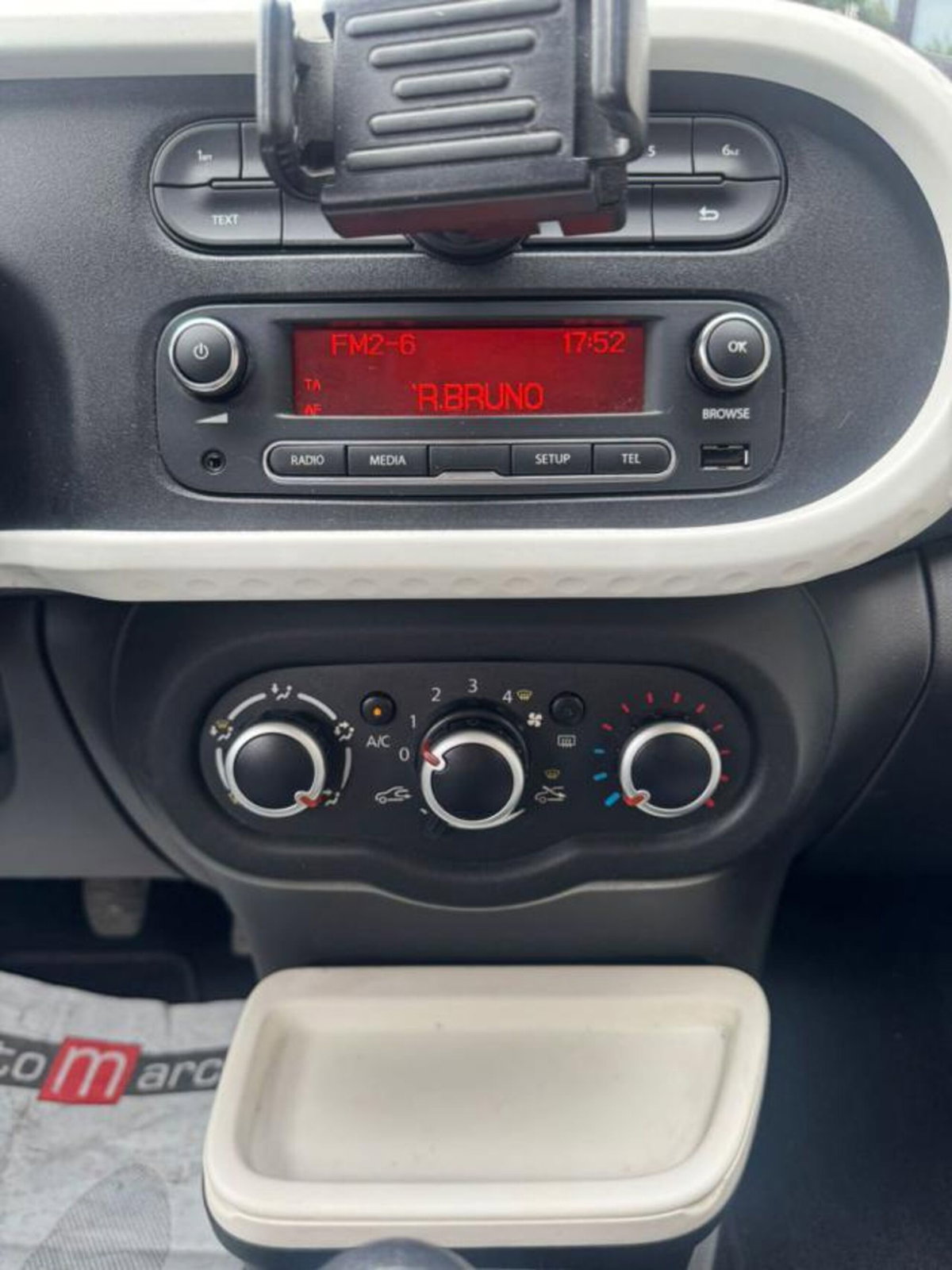 Renault Twingo SCe Duel (9)