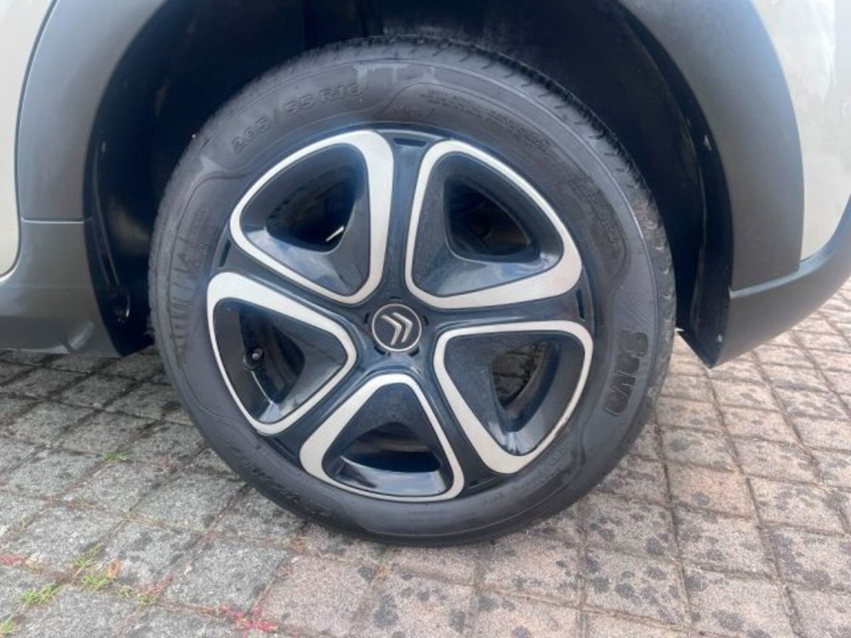 Citroen C3 PureTech 110 S&S EAT6 Uptown (11)