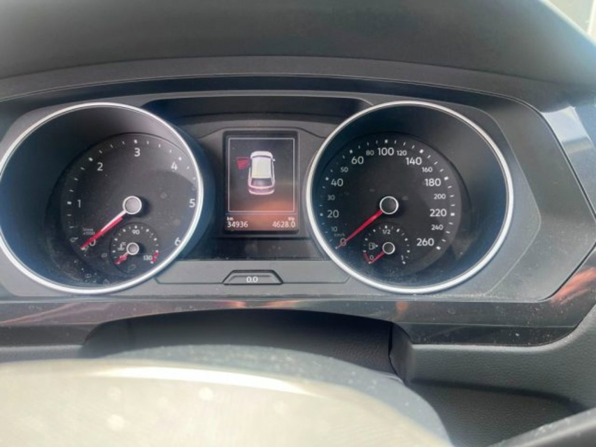 Volkswagen Tiguan 2.0 TDI 150 CV SCR DSG 4MOTION R-Line (7)