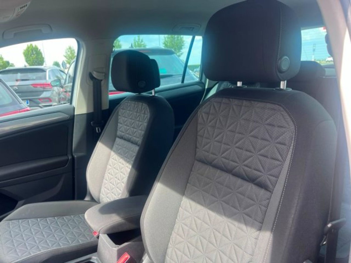 Volkswagen Tiguan 2.0 TDI 150 CV SCR DSG 4MOTION R-Line (8)