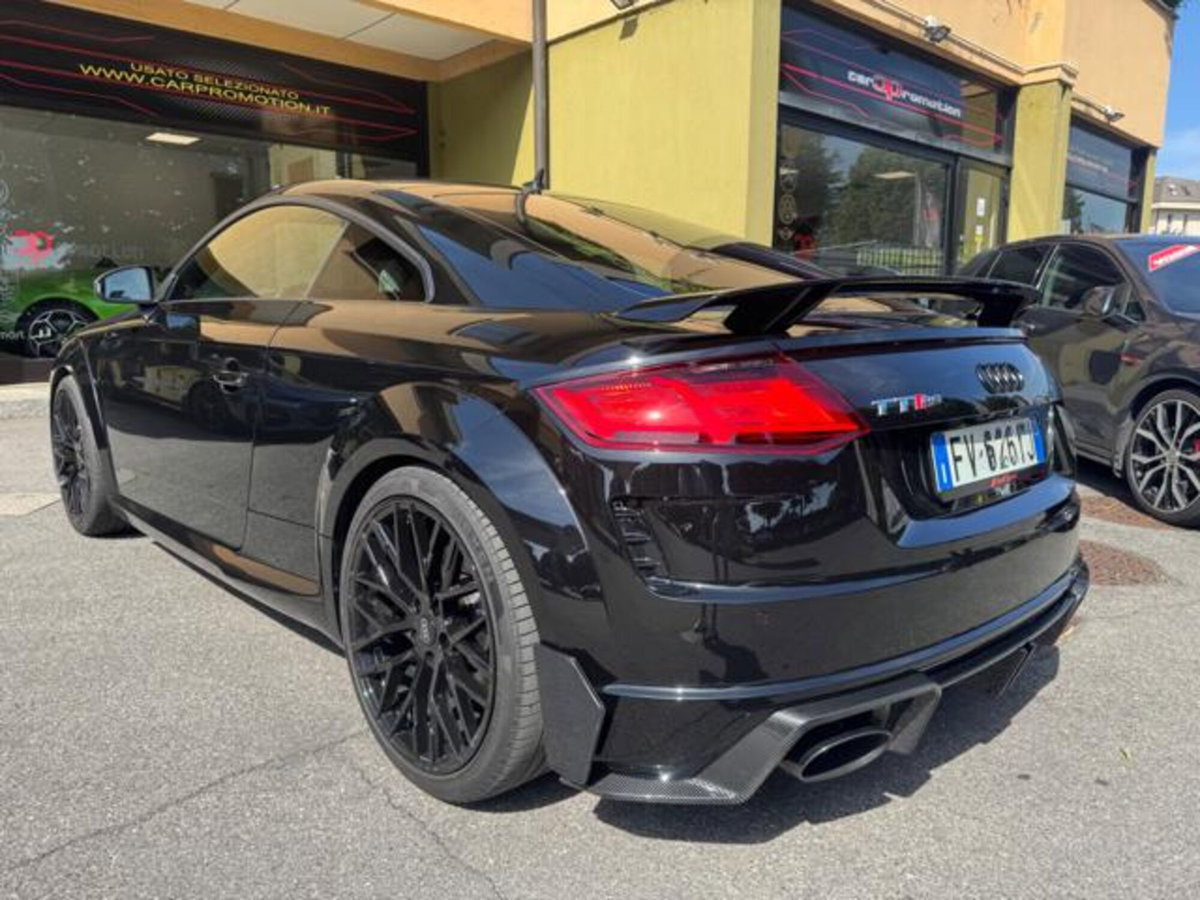 Audi TT RS Coupé 2.5 TFSI quattro S tronic (5)