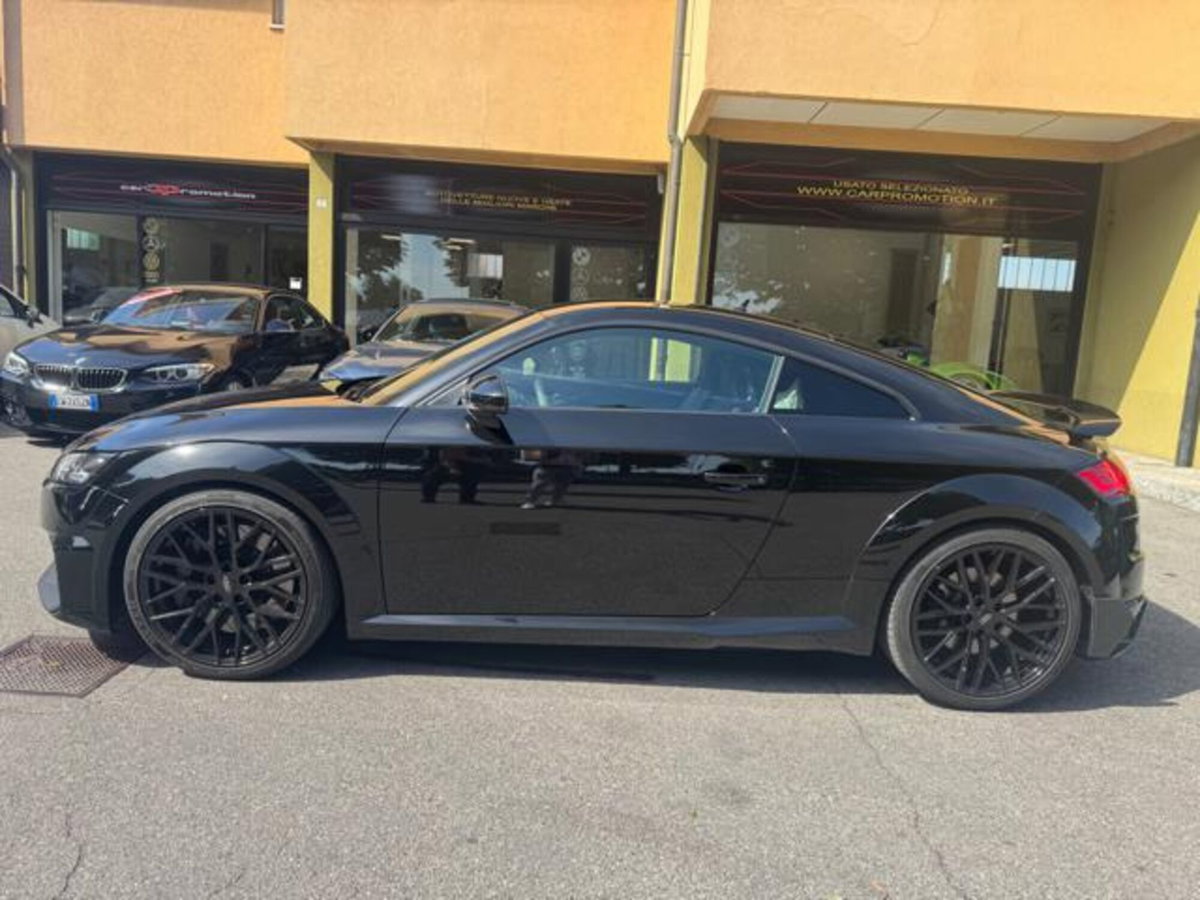 Audi TT RS Coupé 2.5 TFSI quattro S tronic (8)
