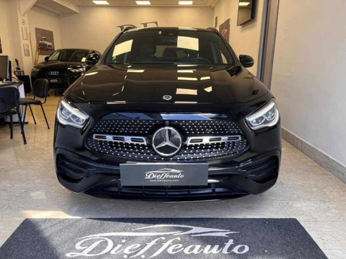 Mercedes-Benz GLA SUV 200 d Automatic Premium