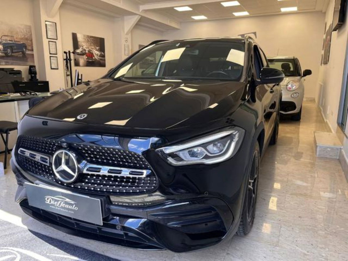Mercedes-Benz GLA SUV 200 d Automatic Premium (3)