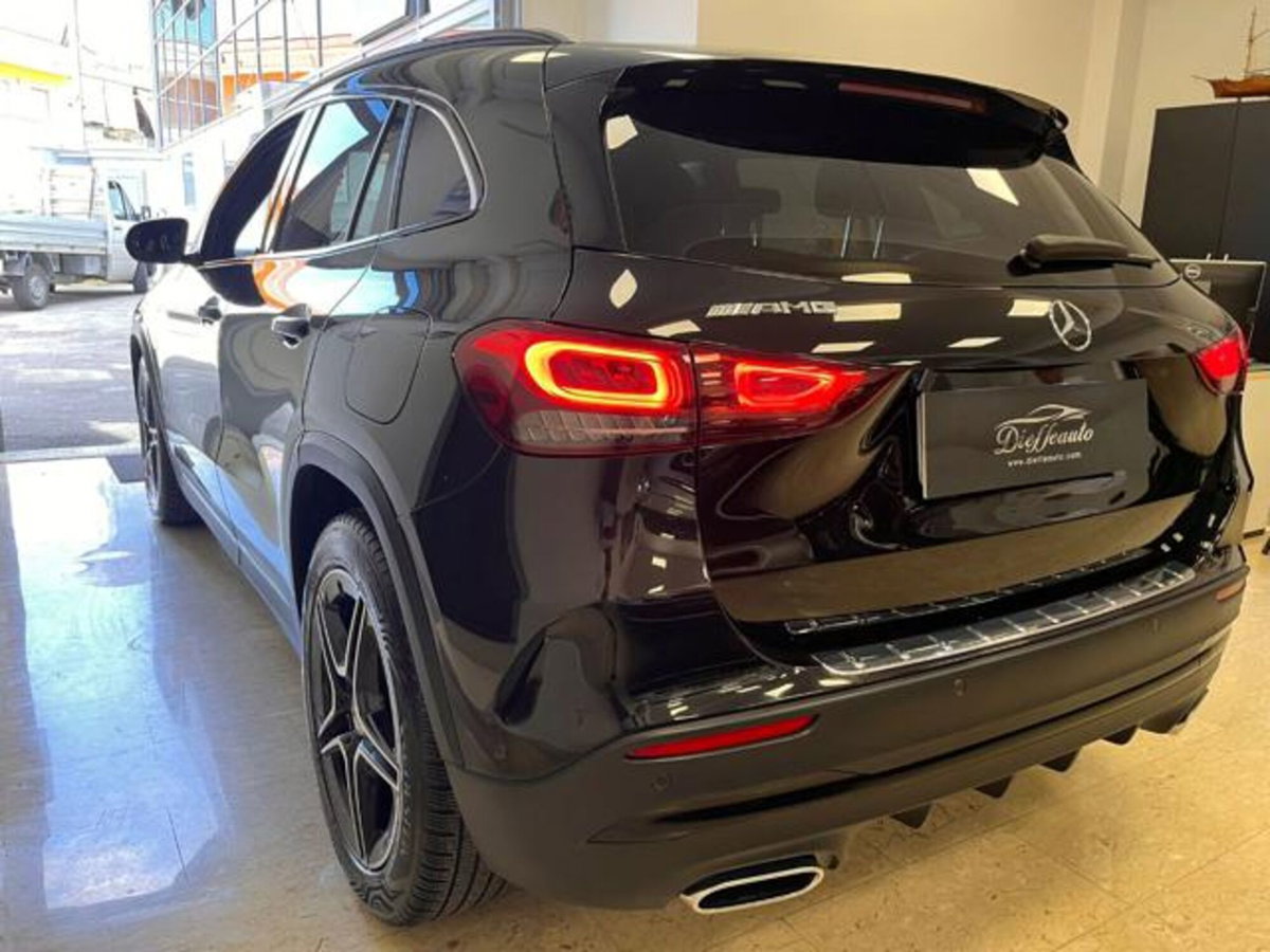 Mercedes-Benz GLA SUV 200 d Automatic Premium (6)