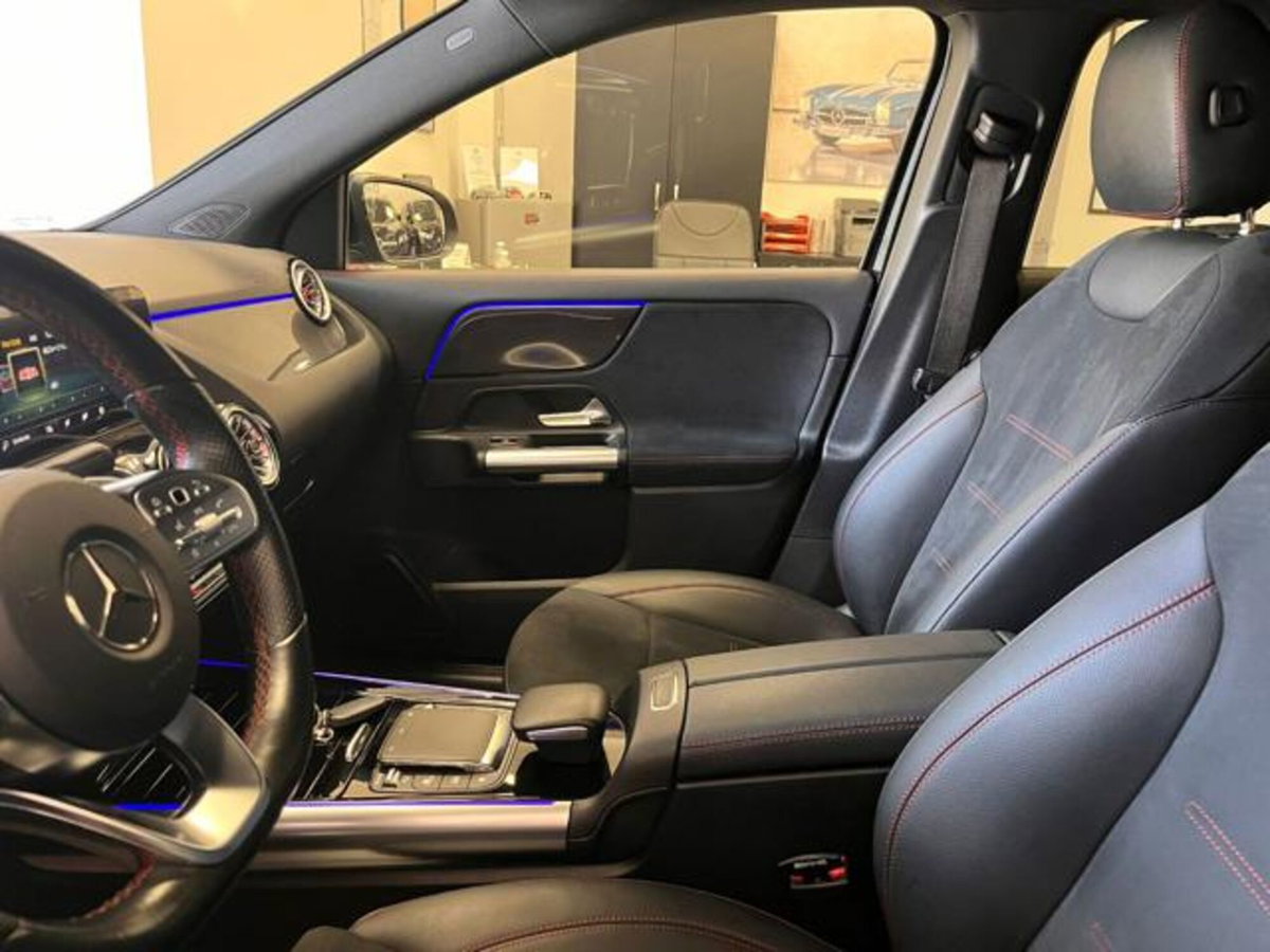 Mercedes-Benz GLA SUV 200 d Automatic Premium (7)