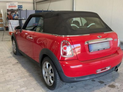 MINI Mini Cabrio 1.6 16V Cooper Cabrio (2)