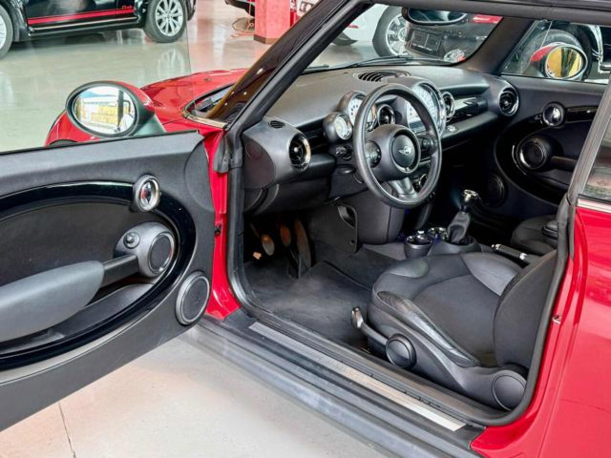 MINI Mini Cabrio 1.6 16V Cooper Cabrio (8)