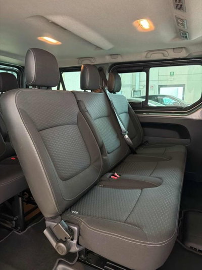 Opel Vivaro Furgone 27 1.6 BiTurbo 145CV S&S EcoFLEPC-TN Combi (11)