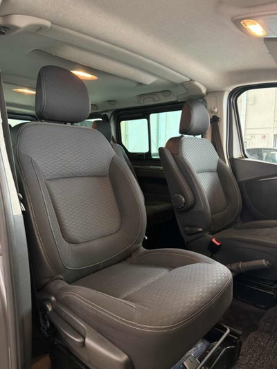 Opel Vivaro Furgone 27 1.6 BiTurbo 145CV S&S EcoFLEPC-TN Combi (9)