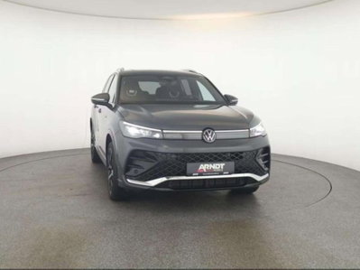 Volkswagen Tiguan 2.0 tdi R-Line 4motion 193cv dsg (3)