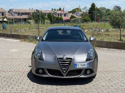 Alfa Romeo Giulietta 1.6 JTDm Distinctive 120cv (2)