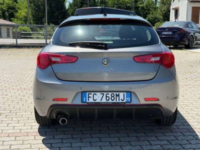 Alfa Romeo Giulietta 1.6 JTDm Distinctive 120cv (6)