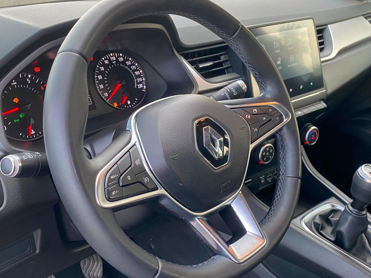 Renault Captur TCe 100 CV GPL FAP Intens (18)