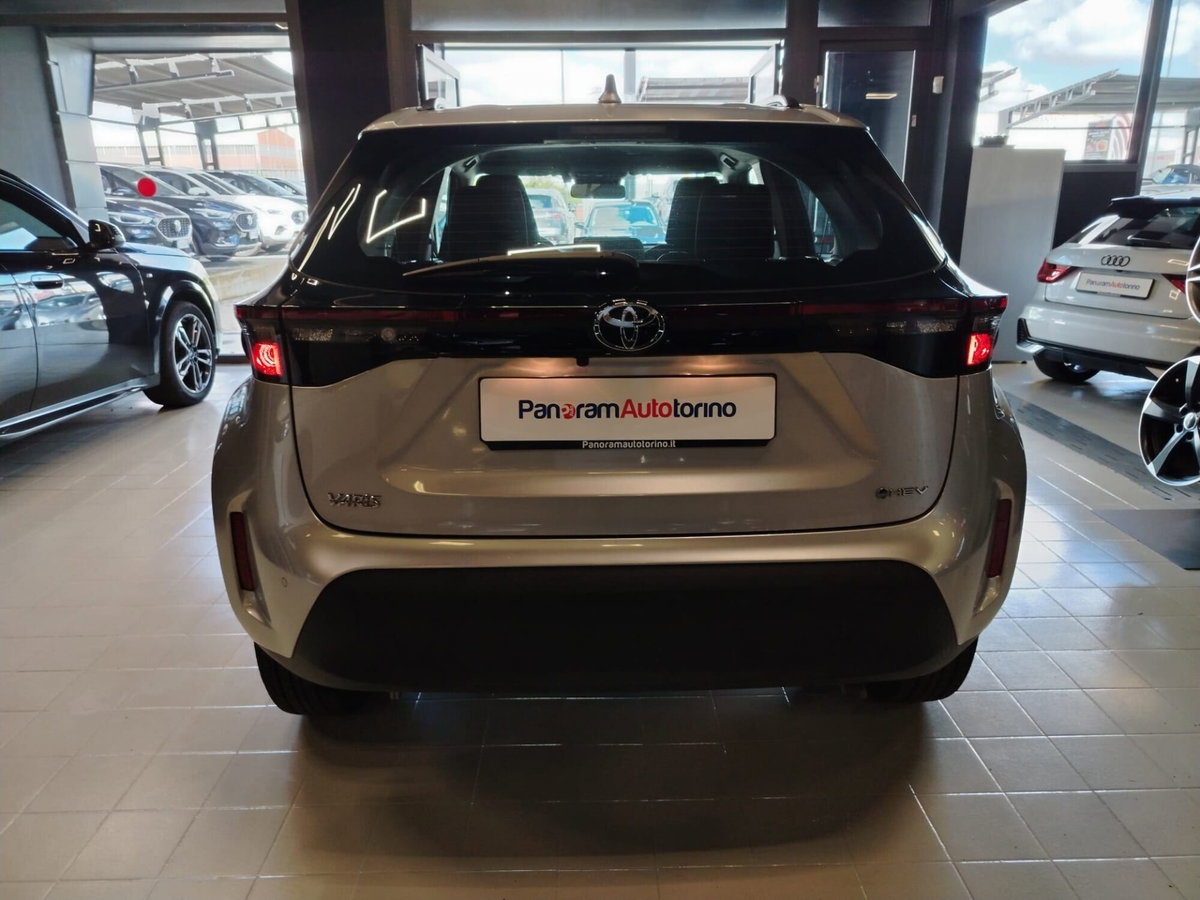 Toyota Yaris Cross 1.5 Hybrid 5p. E-CVT Active (6)
