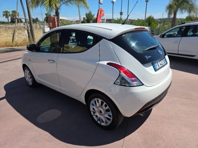 Lancia Ypsilon 1.3 MJT 16V 95 CV 5 porte S&S Gold (6)