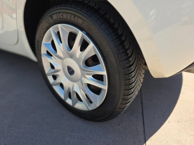 Lancia Ypsilon 1.3 MJT 16V 95 CV 5 porte S&S Gold (9)