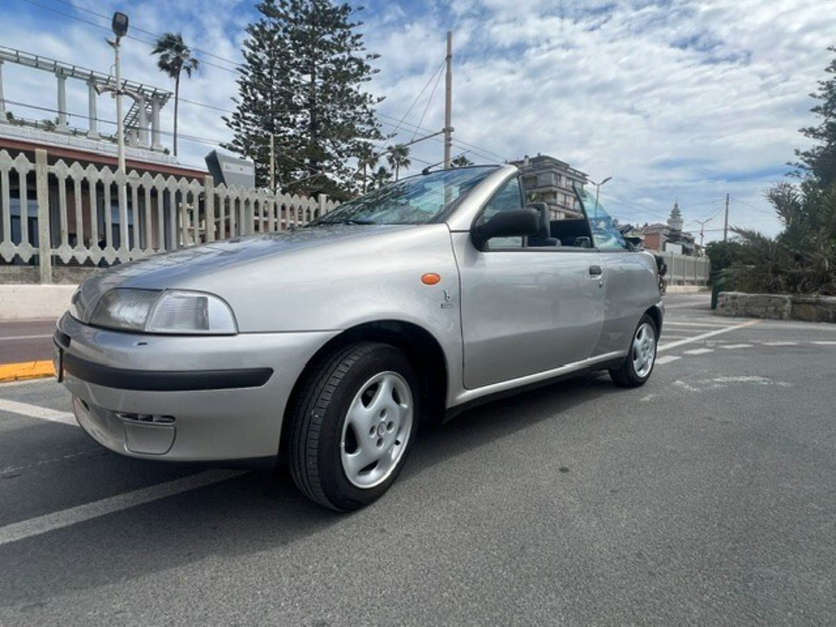 Fiat Punto Cabrio 60 cat Cabrio S (9)