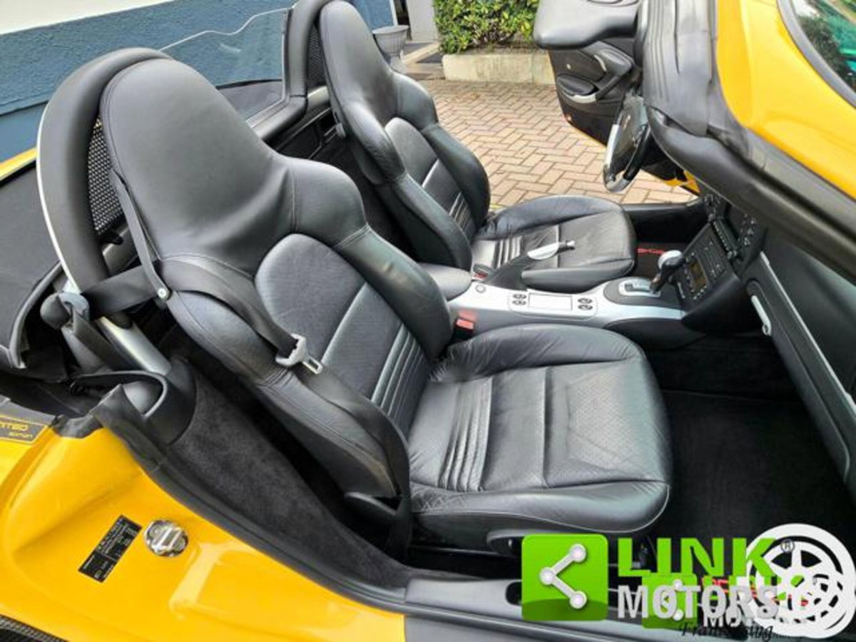 Porsche Boxster 3.2i 24V cat S (11)