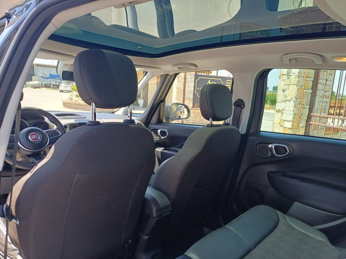 Fiat 500L 1.6 Multijet 120 CV S-Design (18)