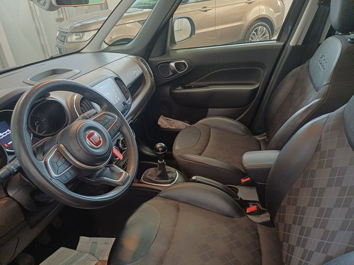 Fiat 500L 1.6 Multijet 120 CV S-Design (8)
