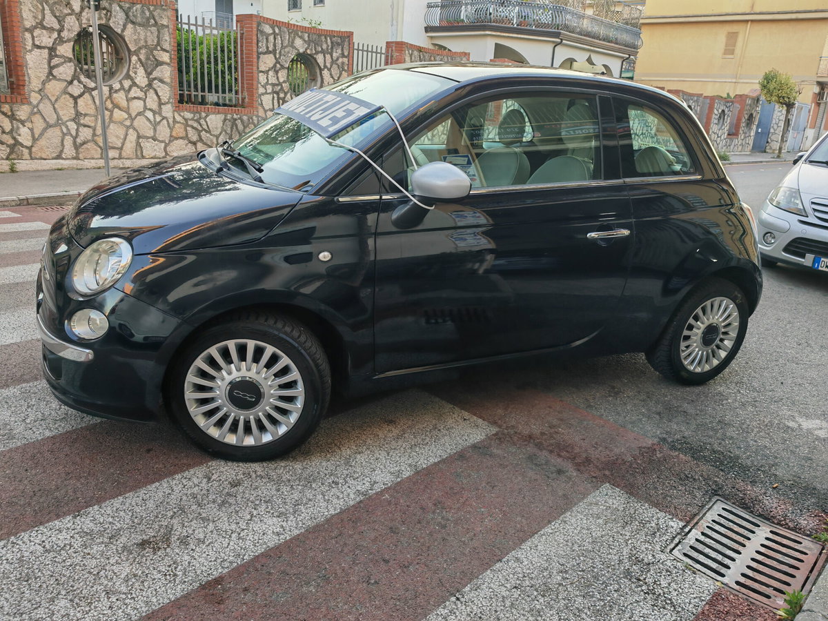 Fiat 500 1.3 Multijet 16V 95 CV Matt Black (4)